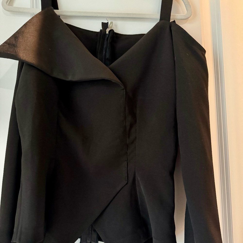 Women Black Long Sleeve Top